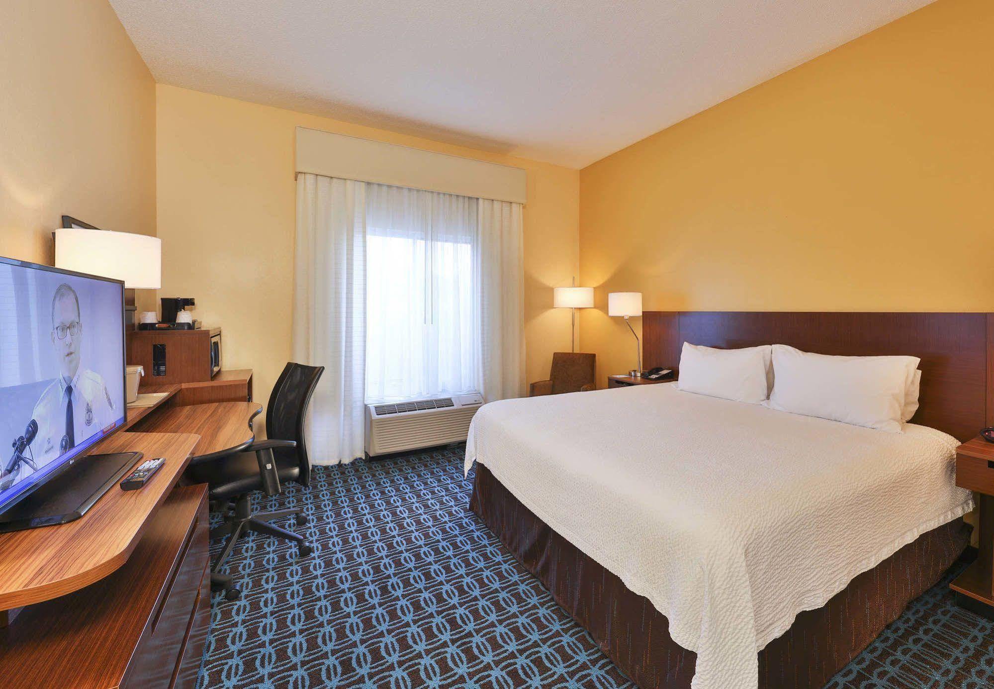 Fairfield Inn By Marriott Lexington Park Patuxent River Naval Air Station Exterior foto